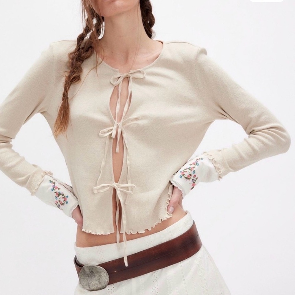 Free people dipped in floral shirt